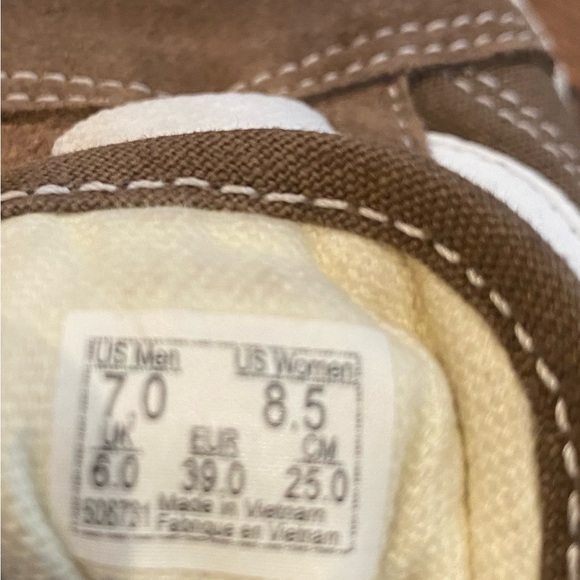 Brown Suede Vans - Picture 2 of 4